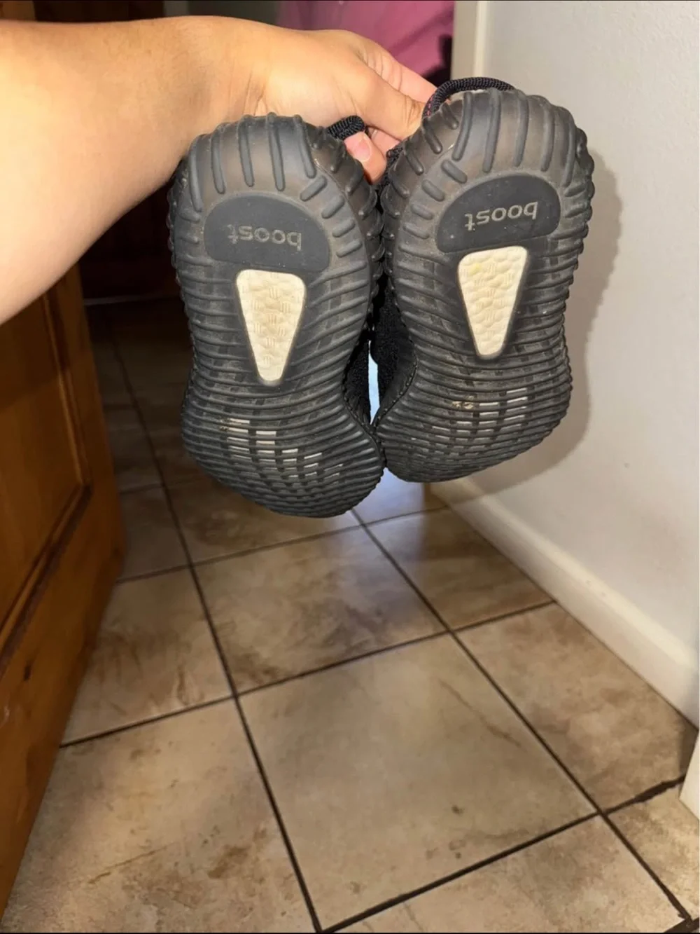 adidas yeezy unisex